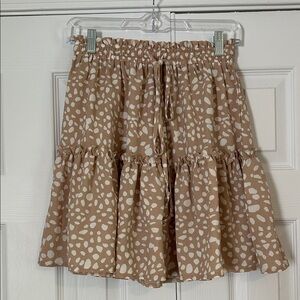 Women’s Tiered Drawstring Skirt in Beige Spot